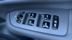 Volvo XC90 2.0 T8 406 PHEV Ultra Dark 5dr AWD Geartronic Estate